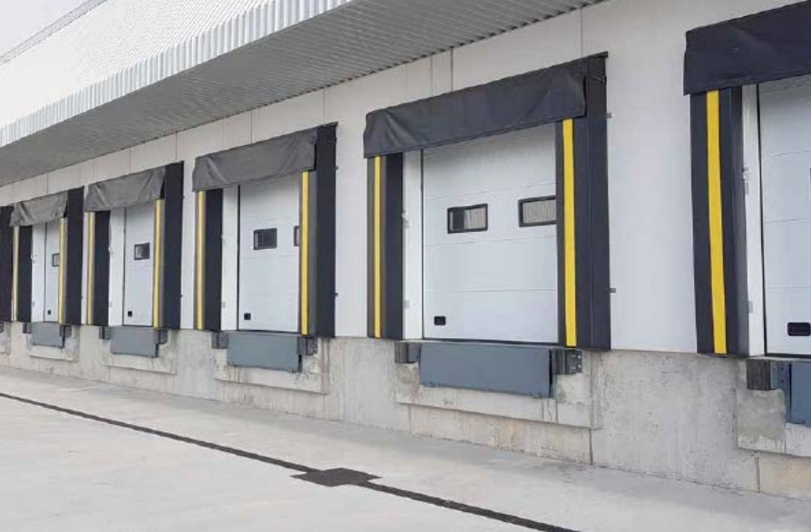 Agricultural and Commercial Garage door services in Wellington